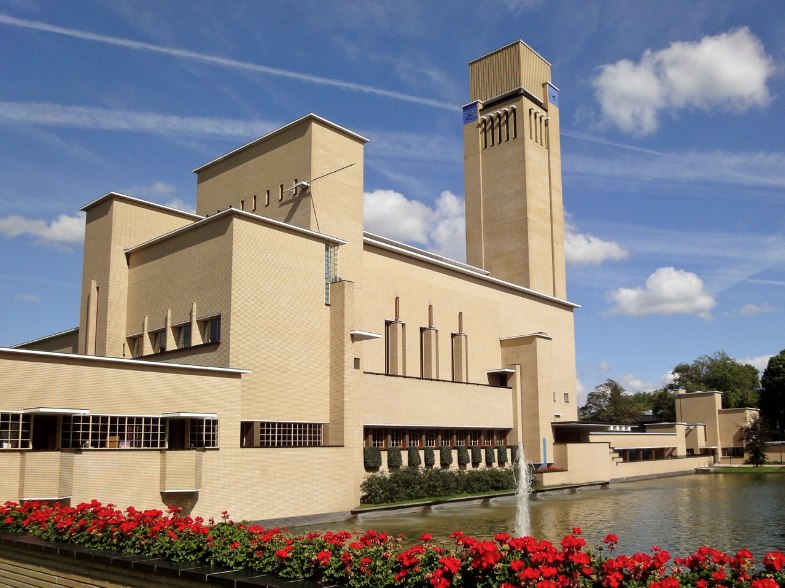 stadhuis hilversum